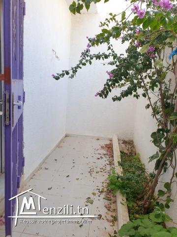 REZ-DE-CHAUSSEE A BOUKHRISS