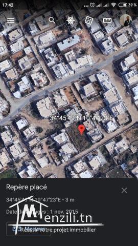 للبيع قطعة أرض بيضاء و مسيجة