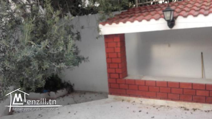 VILLA DE MAîTRE 500m2 avec piscine; 8 piéces