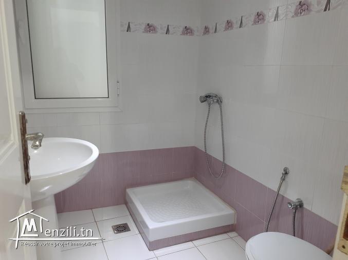 Deux bureaux 2mr étage a louer