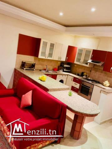 S+1 de 80m² richement meublé à Ennasr 2