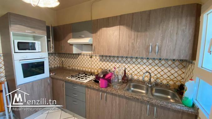 A vendre un appartement s+3 a cité l'wahatt