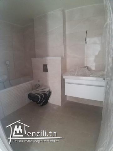 Appartement S+3 à Ennassr 2