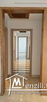 Un appartement s3  a vendre a la marsa