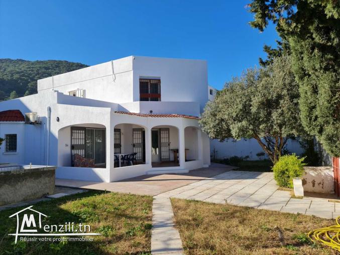 Vente d'une Villa à corniche