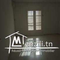 Un étage de villa s3 de 175m a la Marsa