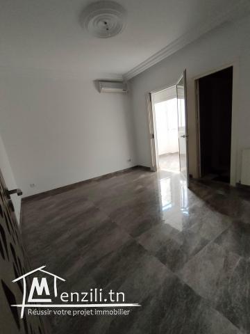 S+3 retapé à neuf à Ennasr 1