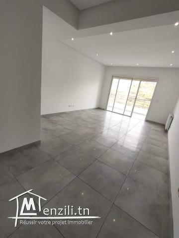 Spacieux S+2 avec terrasse et vue dégagée