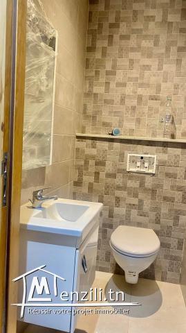 A vendre un appartement s+2 à laouina