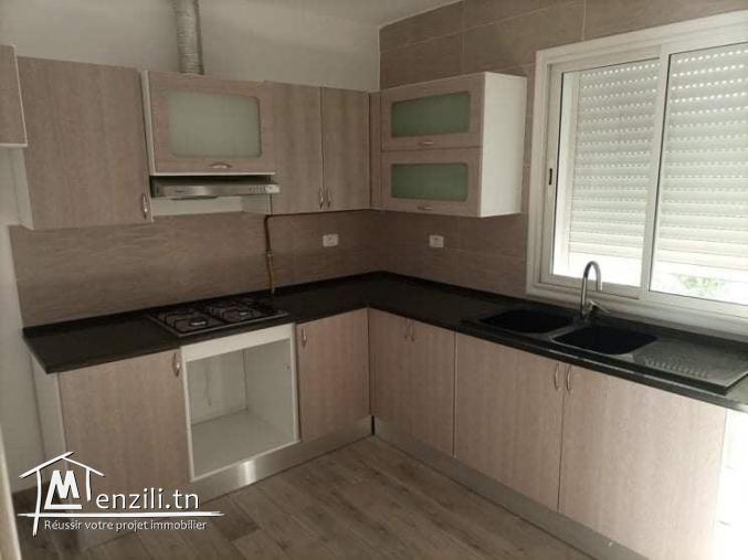 A louer étage de villa s+3 jamais habité à l'aouina