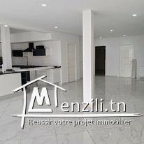 Un étage de villa a louer de 210m² a la marsa