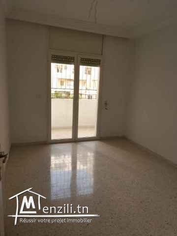 A vendre duplex s+5 au jardins de l'aouina