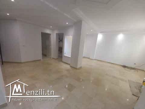 A vendre duplex s+5 au jardins de l'aouina