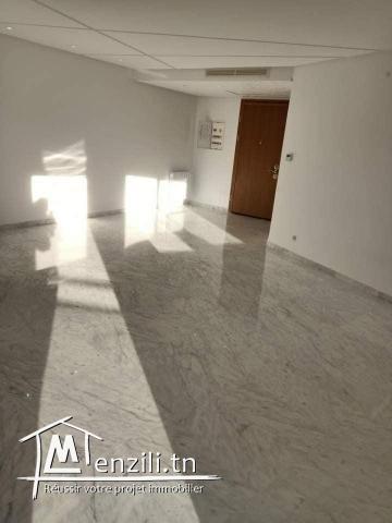 S+3 de haut standing  à Ennasr 2