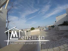 un appartement S3 a louer de 155m² à la marina gammarth