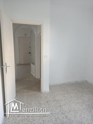 A vendre S+2 Borj Louzir