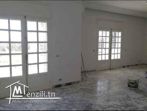 villa s+7 a el manar 1 proche de la clinique