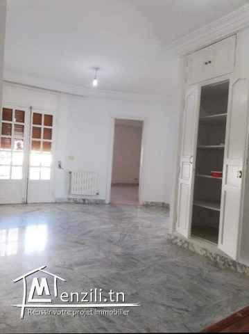 villa s+7 a el manar 1 proche de la clinique