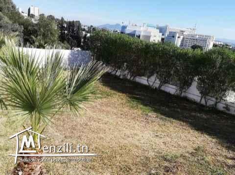 villa s+7 a el manar 1 proche de la clinique