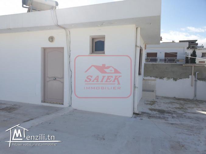 Étage de Villa à Ain Mariem