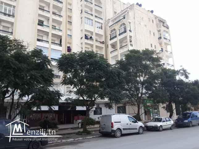 local commercial ,atelier