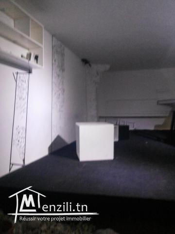 local commercial ,atelier