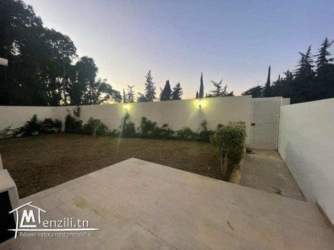 un appartement s2 de 160m² a louer a la soukra