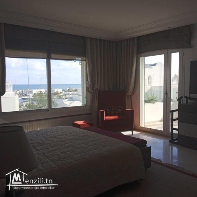 Une villa luxueuse de 330m² a louer à la marina gammarth