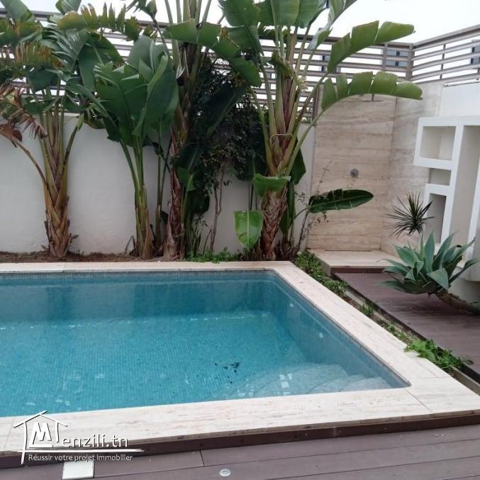 un magnifique appartement S+2 de 310 m² à Gammarth