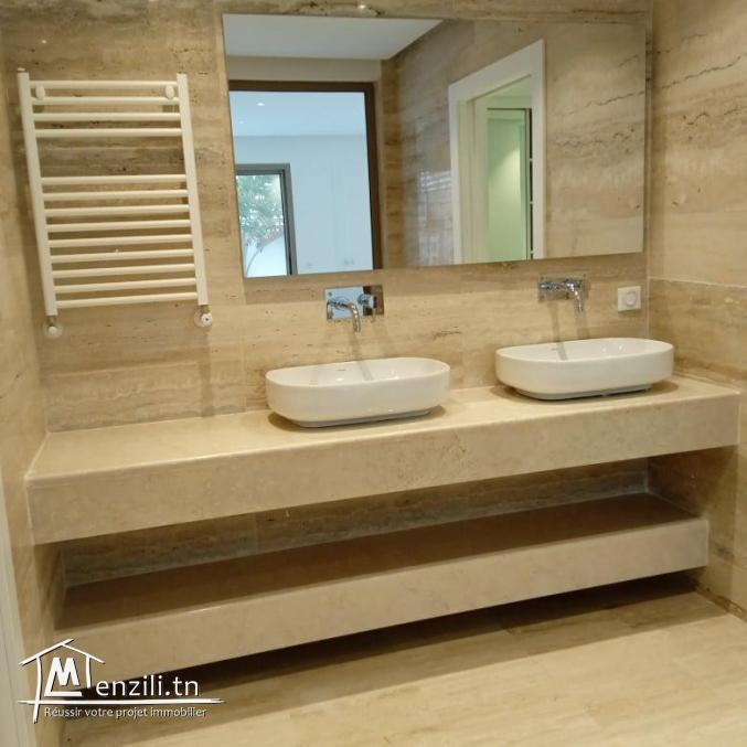 un magnifique appartement S+2 de 310 m² à Gammarth