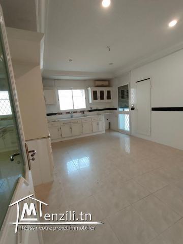 villa 10 pièces a usage professionnelle a menzah6