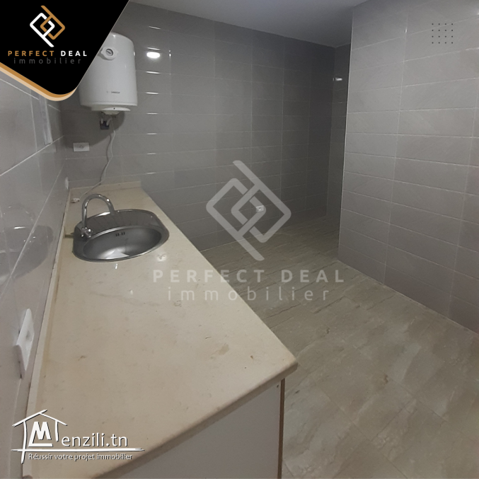 A louer un Bureau situé dans la zone industrielle du Kram (Lac 3).