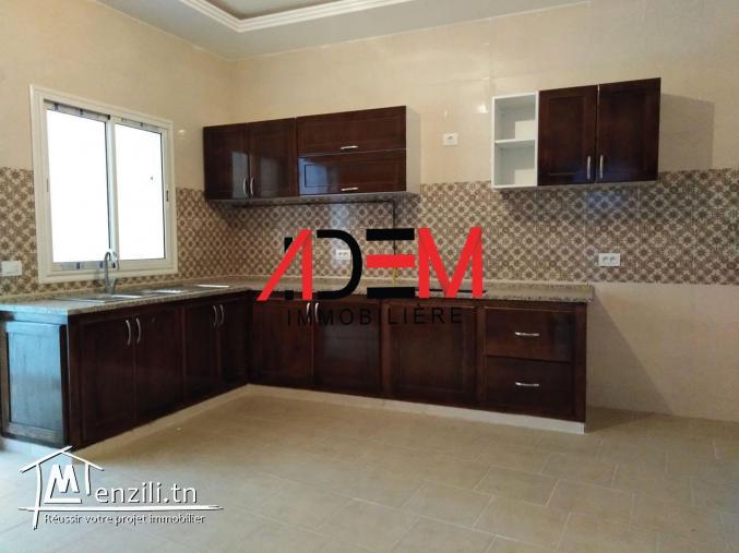 RDC S3 de haut standing et avec parking sous sol