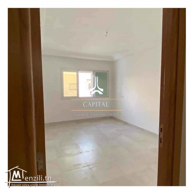 A vendre un appartement s+2 a cité l'wahatte