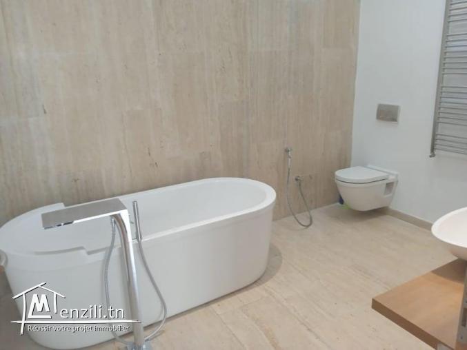 un duplex S+4 très haut standing à louer à la marsa