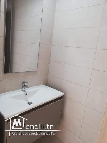 burau sur avenue hedi nouira