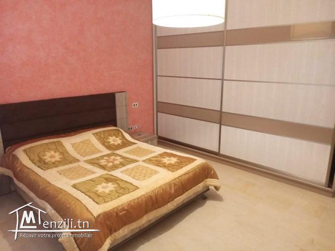 un appartement  richement meublé à louer  a la marsa