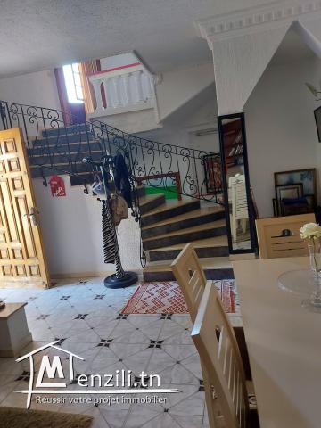 Maison style américain à Radès