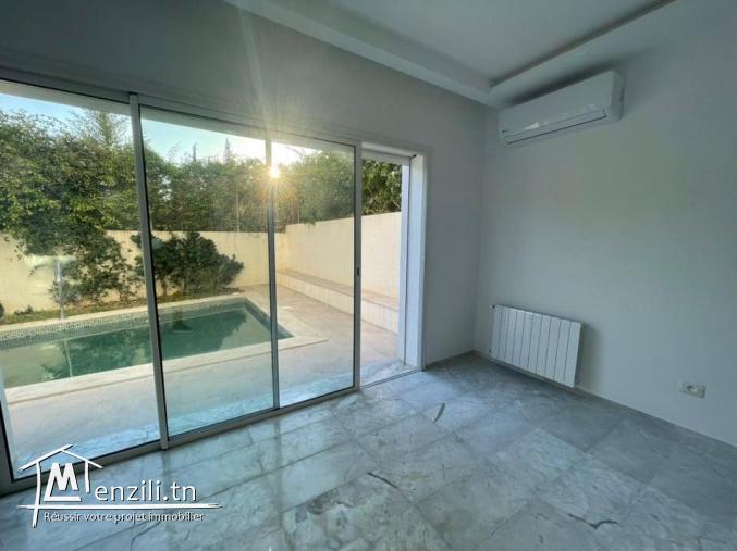 un duplex s4 à vendre de 410m² à la soukra