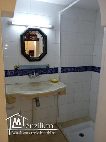 un studio S1 meublé pied dans l'eau à la marsa