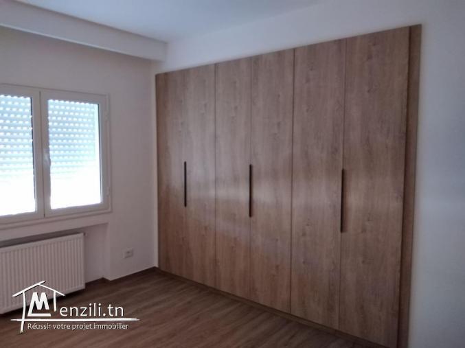 Appartement S+3 à Ennassr 2