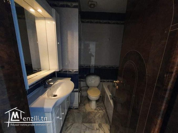 S+3 de 163m² avec ppkg à Ennasr 1