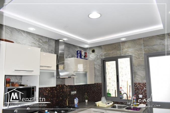 villa du lux à vendre contacter ????27246323????