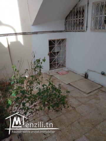 A vendre villa a Ibn Khouldoun