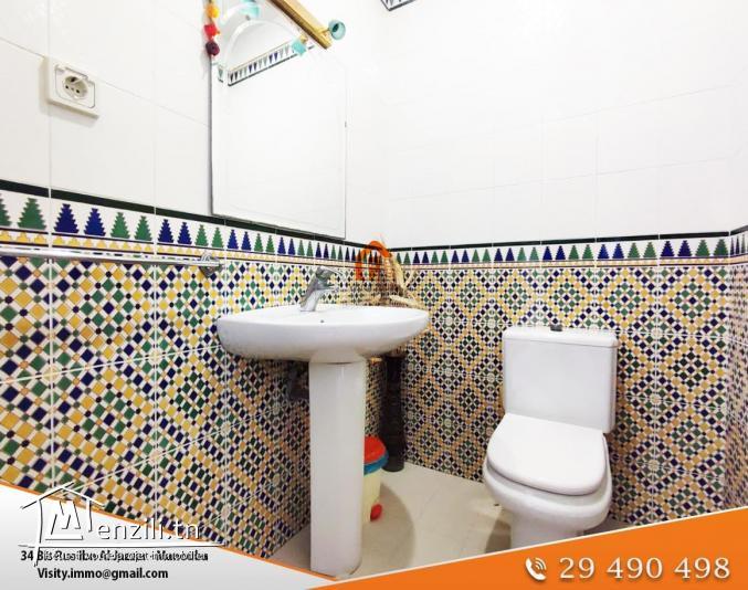 Villa sur deux niveaux à vendre