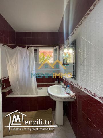 A VENDRE: Villa S+3 avec garage sur un terrain de 297 m2 (titré) - Mahdia