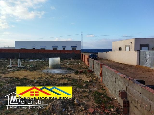 Terrain de 250m2 a la mer el haouaria cap bon