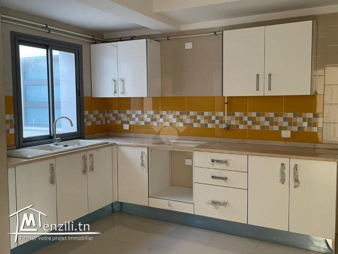 S+3 de 163 M² - Zouila