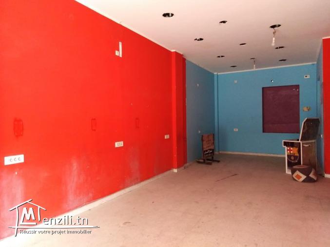 Local commercial de 38m² bien situé à Bohssina
