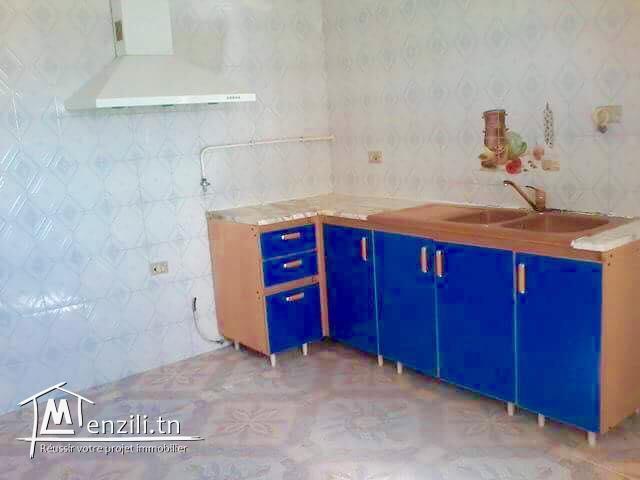 A vendre à Radès Forêt